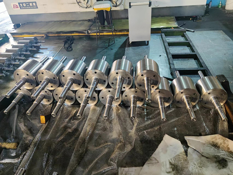 Small size roller for roller mill5